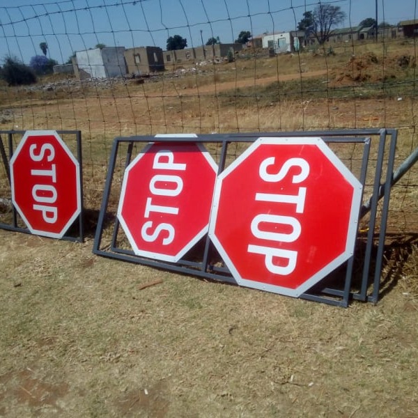 Traffic Signs 4 SADC